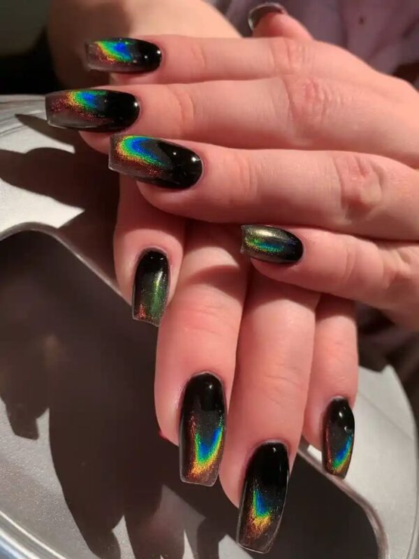 Holographic Cat Eye Nails
