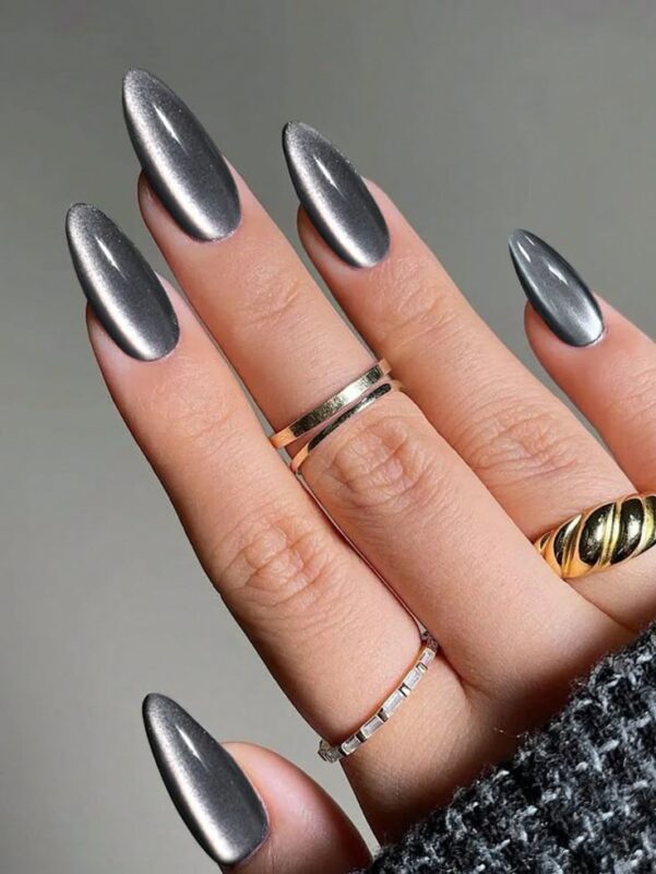 Metallic Silver Cat Eye Nails