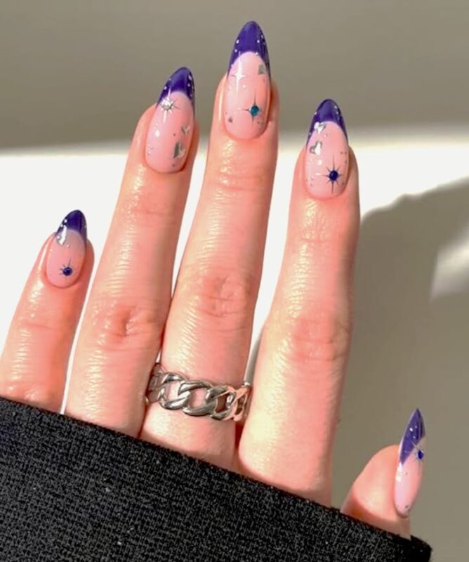 Light purple celestial nails 