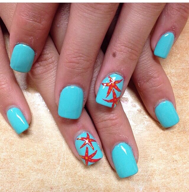 Minimalist Art on light blue nails