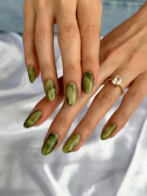 Frosted Fern Nails