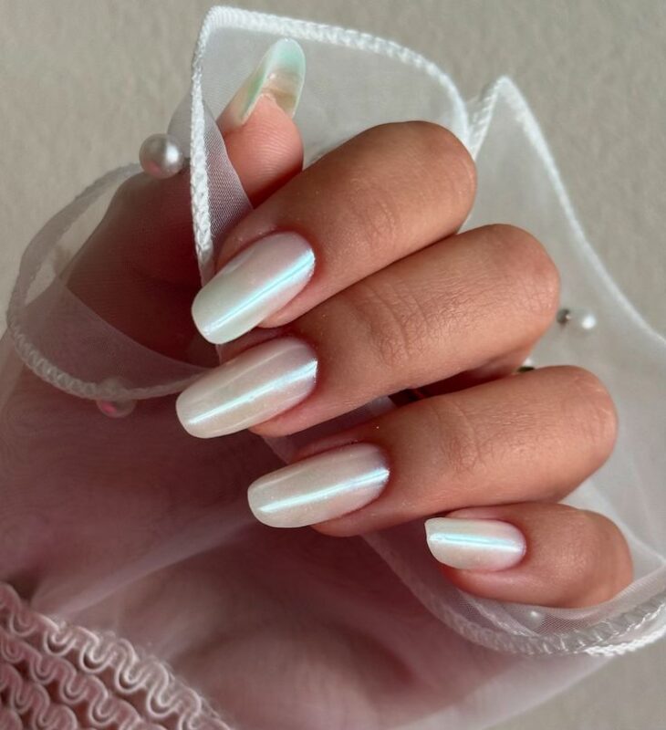 Snow Veil Chrome Nails
