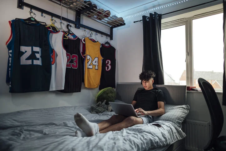 Show Off the Collection Like Caps and Football T-Shirts