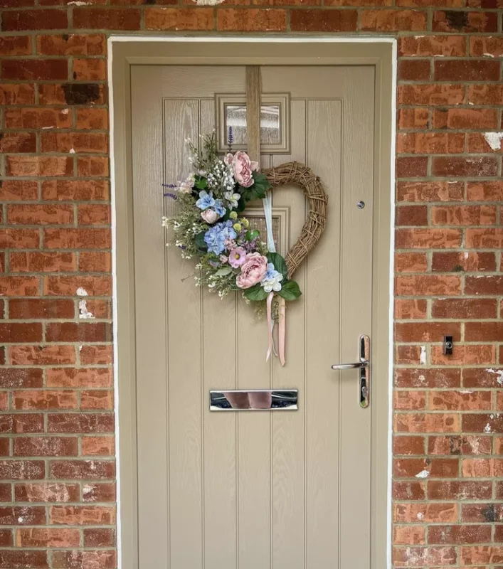 A Heart-Shaped Summer Wreath