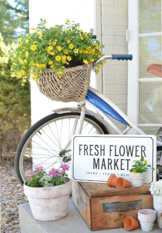 Eye-Catching Decorative Accents