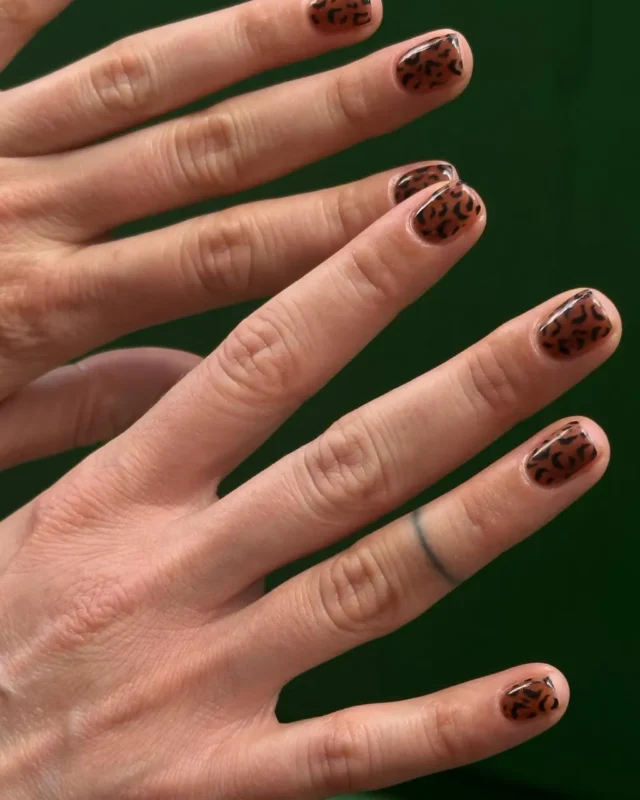Cheetah Print Nails