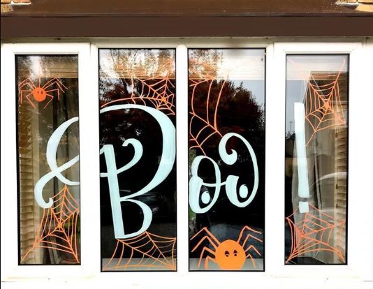 Halloween window painting
